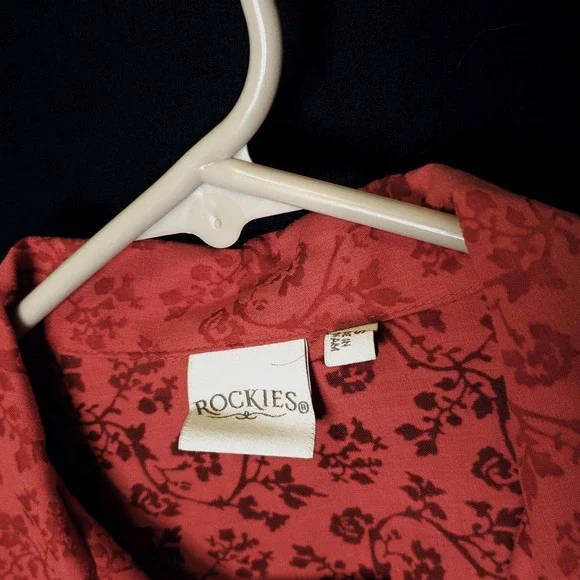 Rockies Red Floral Button-down Shirt size S - Picture 4 of 9